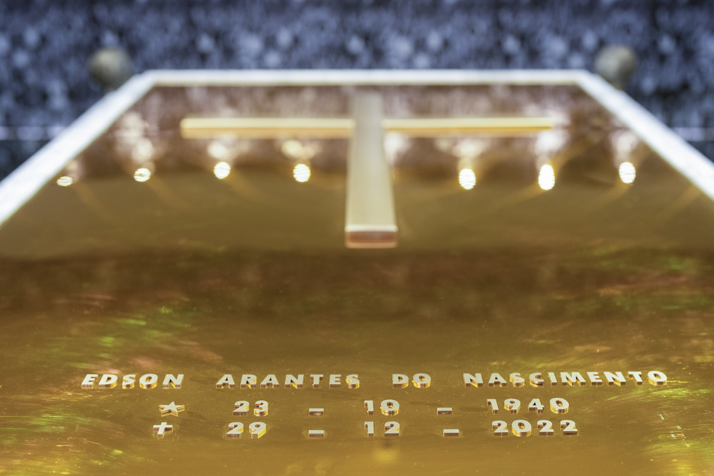 Pelé's mausoleum in Brazil opens to public | News, Sports, Jobs - Vimarsana News